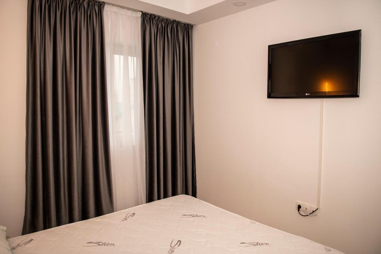 Raphael Apartment North Bucharest Cosmopolis Stefanestii de Jos Экстерьер фото